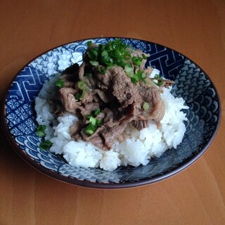 めんつゆで簡単♪牛丼